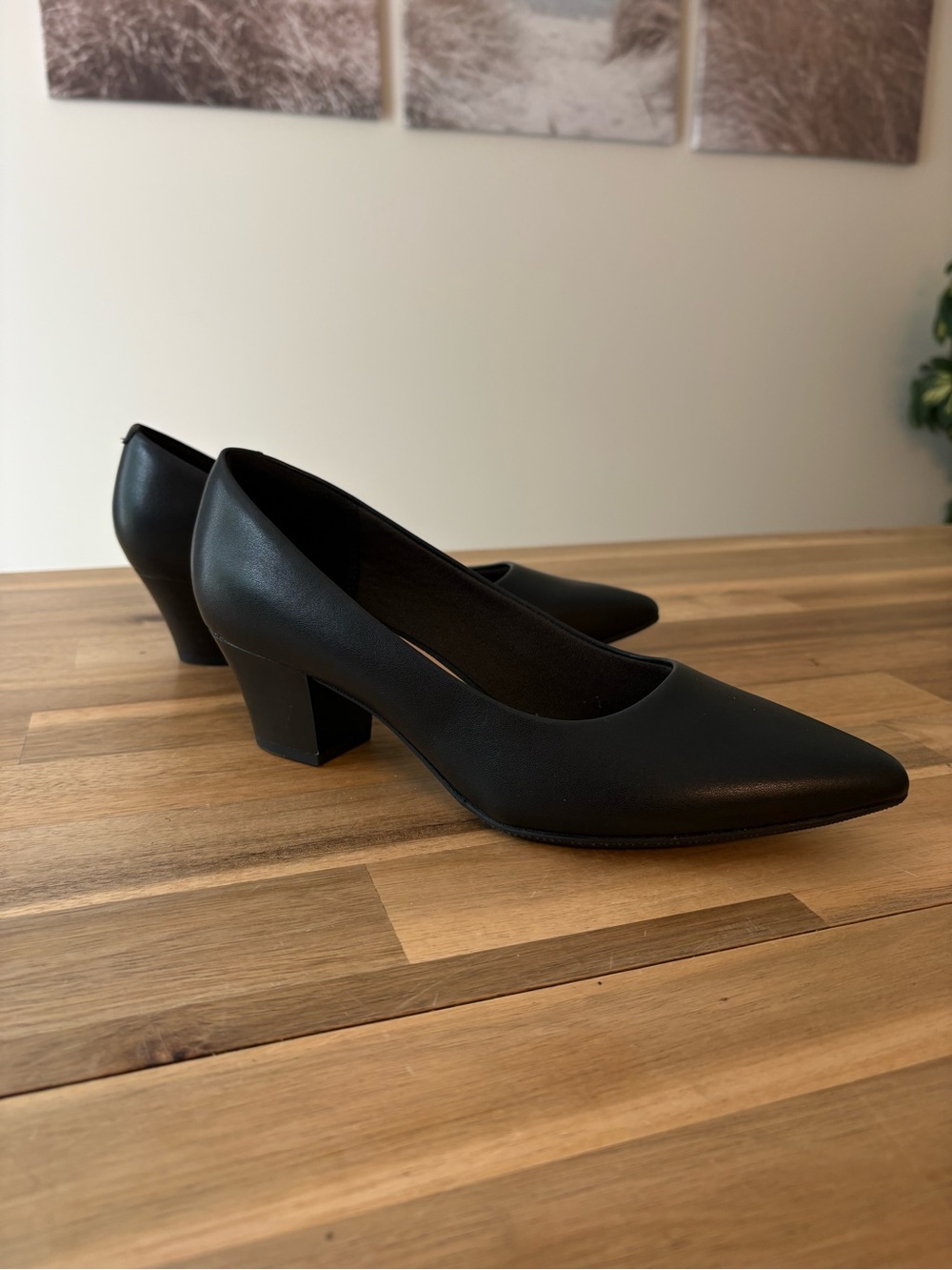 Clarks Collection Block Heel Pumps Teresa Step Black Leather Shoes Sz 7.5 New
